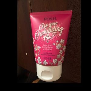 Are You Orchidding Me?
Big Fat Yummy Hand Crème